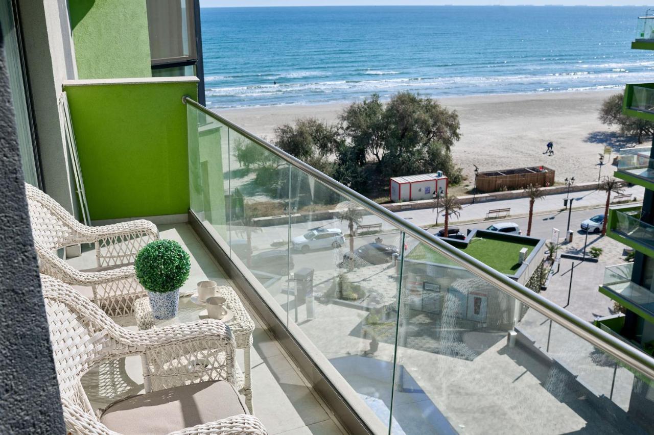 Sara Blu Apartment Spa And Pool Beach Resort Mamaia Dış mekan fotoğraf